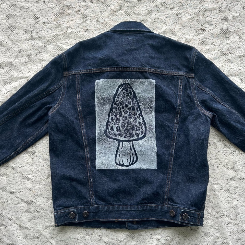 Gap Hand Carved Morel Mushroom Block Print Denim Jacket size small dark wash